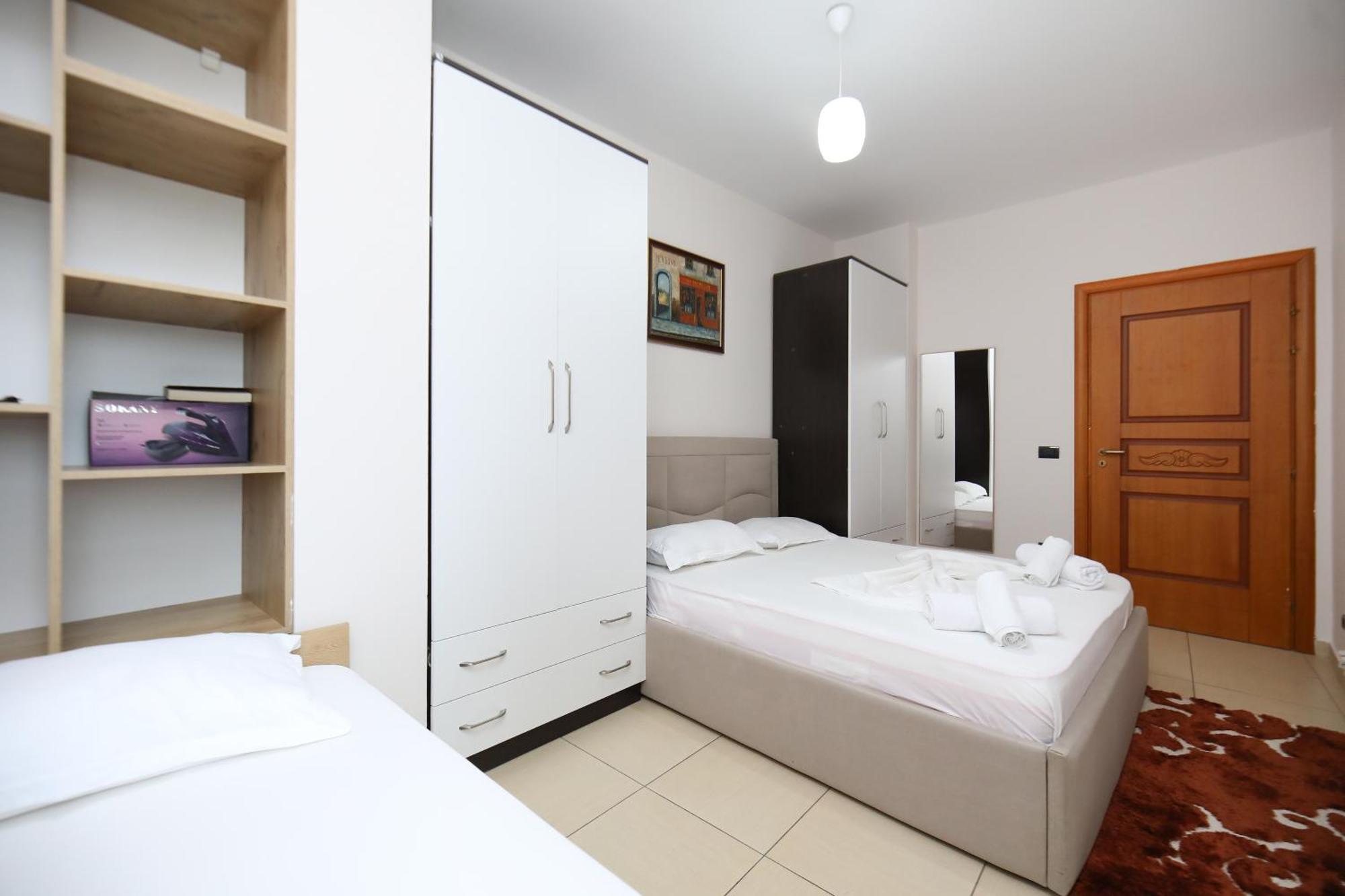 Keli'S Place Vlore Exterior photo